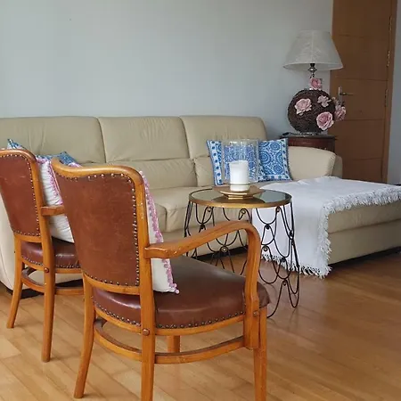 Apartamento Chic En 아파트 모그로